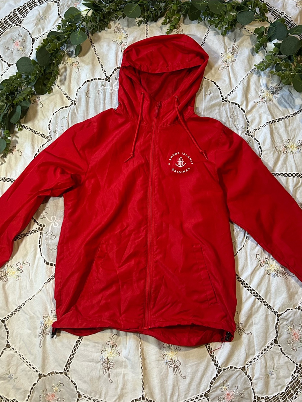 NWOT Rhode Island Original windbreaker